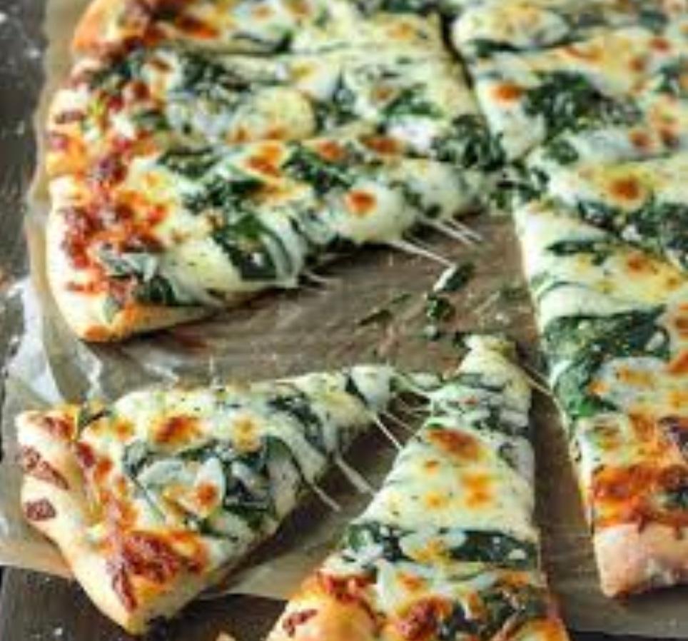 WHITE SLICE WITH GARLIC AND SPINACH