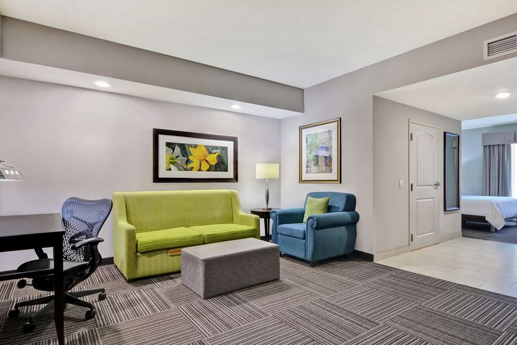 Hilton Garden Inn Fayetteville Image