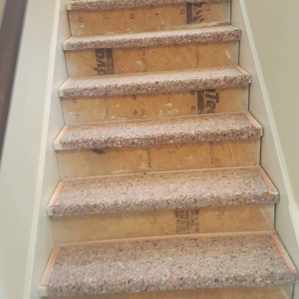 Franklin’s Flooring Solutions Logo