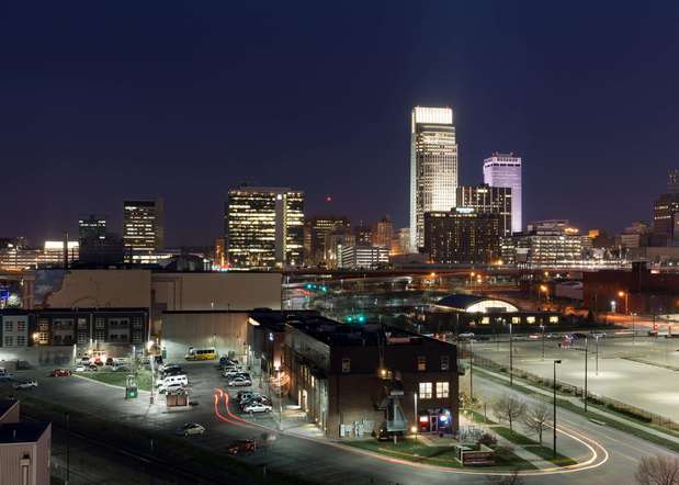 Images Hampton Inn & Suites Omaha-Downtown