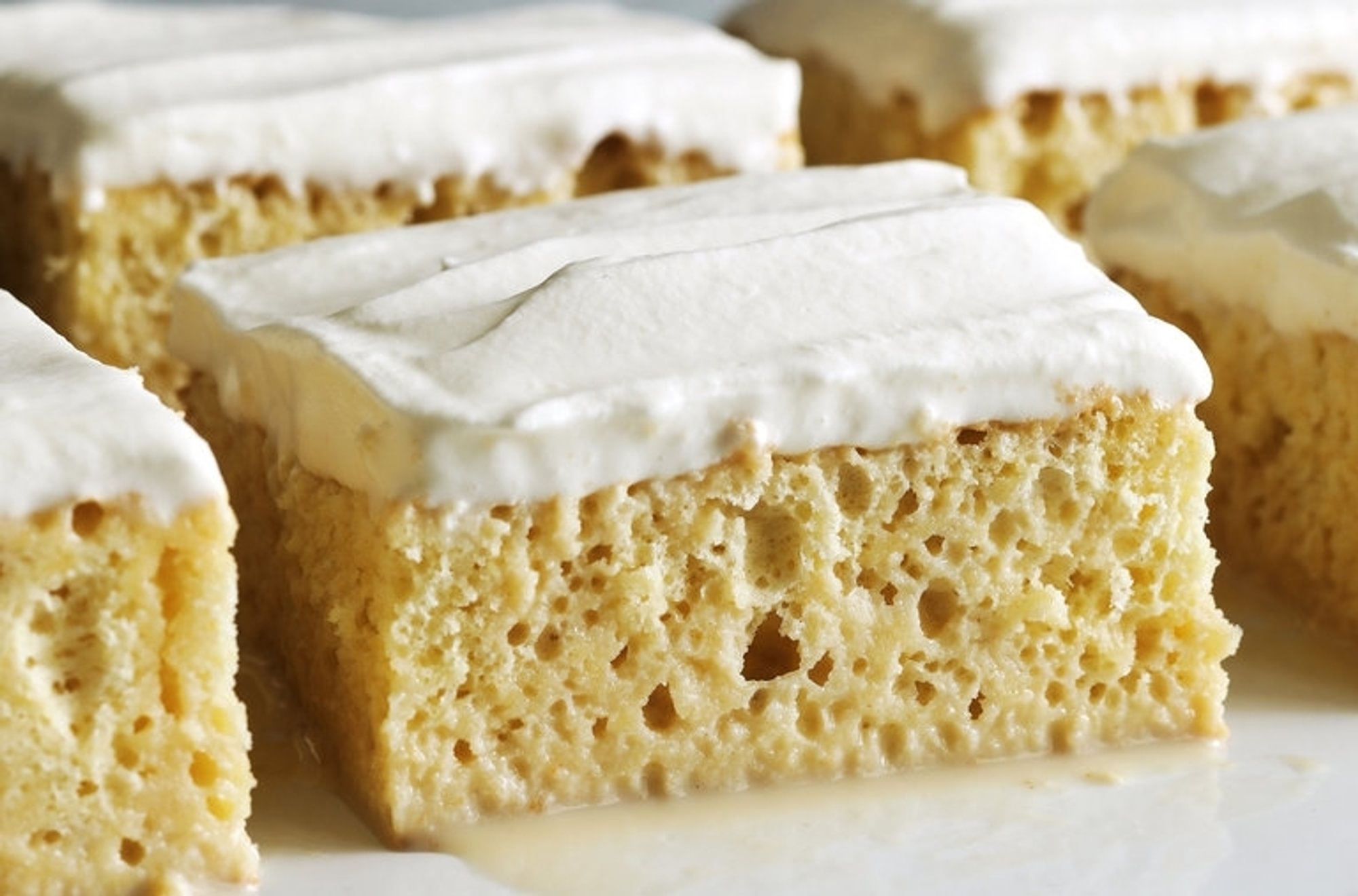 Tres Leches (Whole) 15 Slices