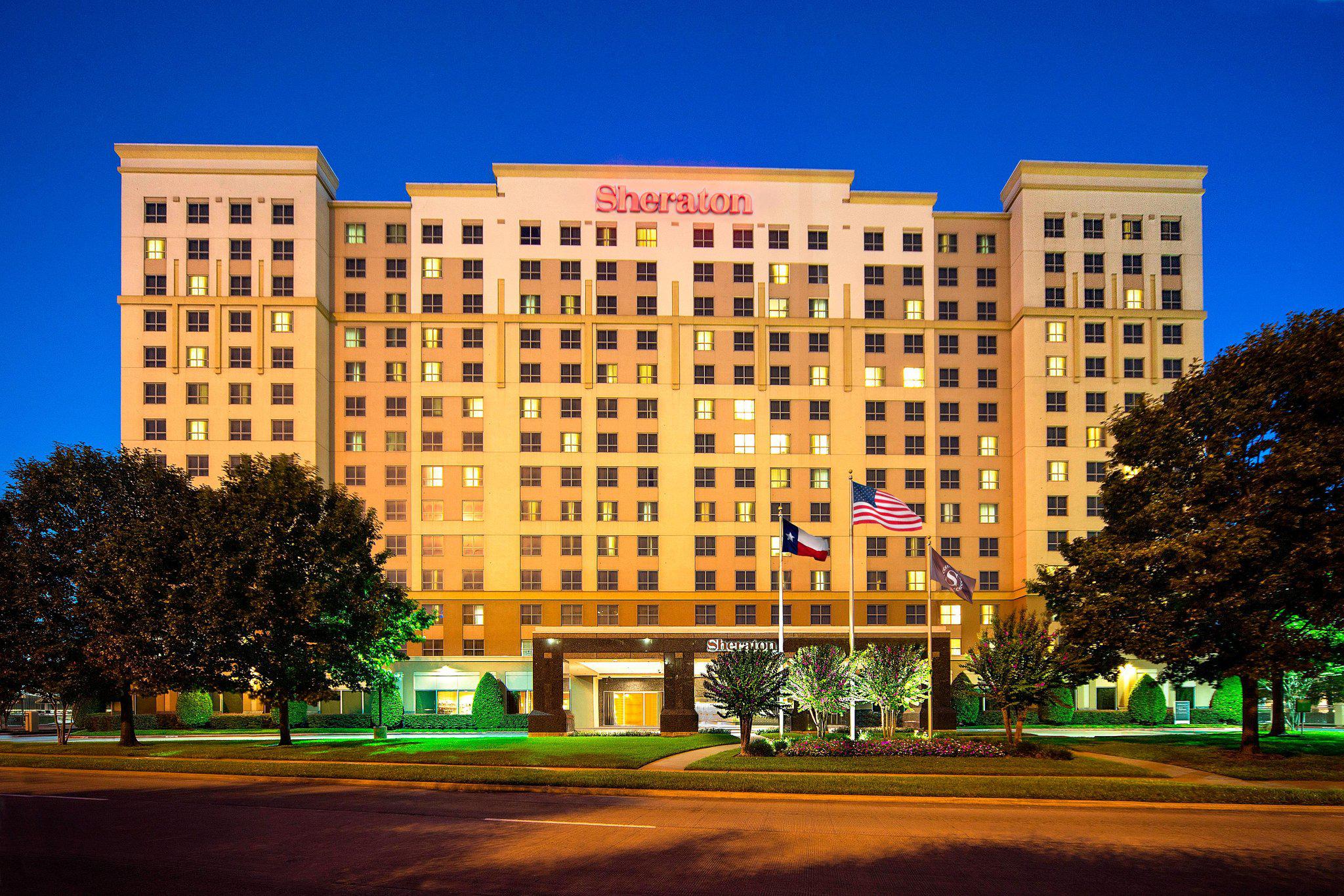 Sheraton Suites Houston Near The Galleria Photo