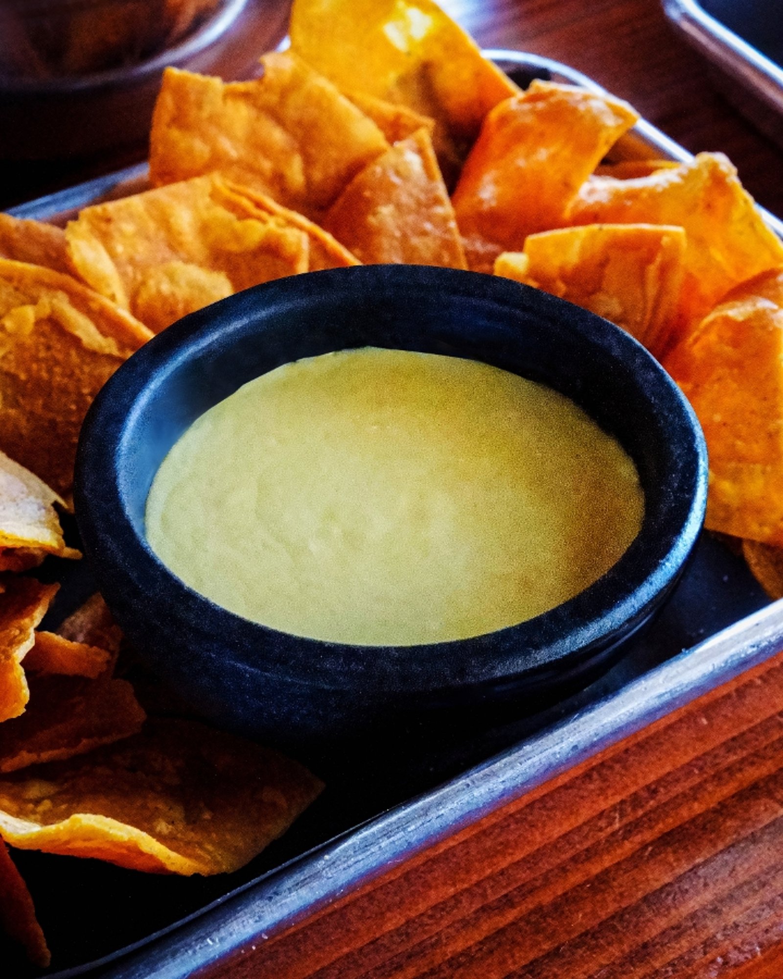 CHIPS & CHEESE SAUCE