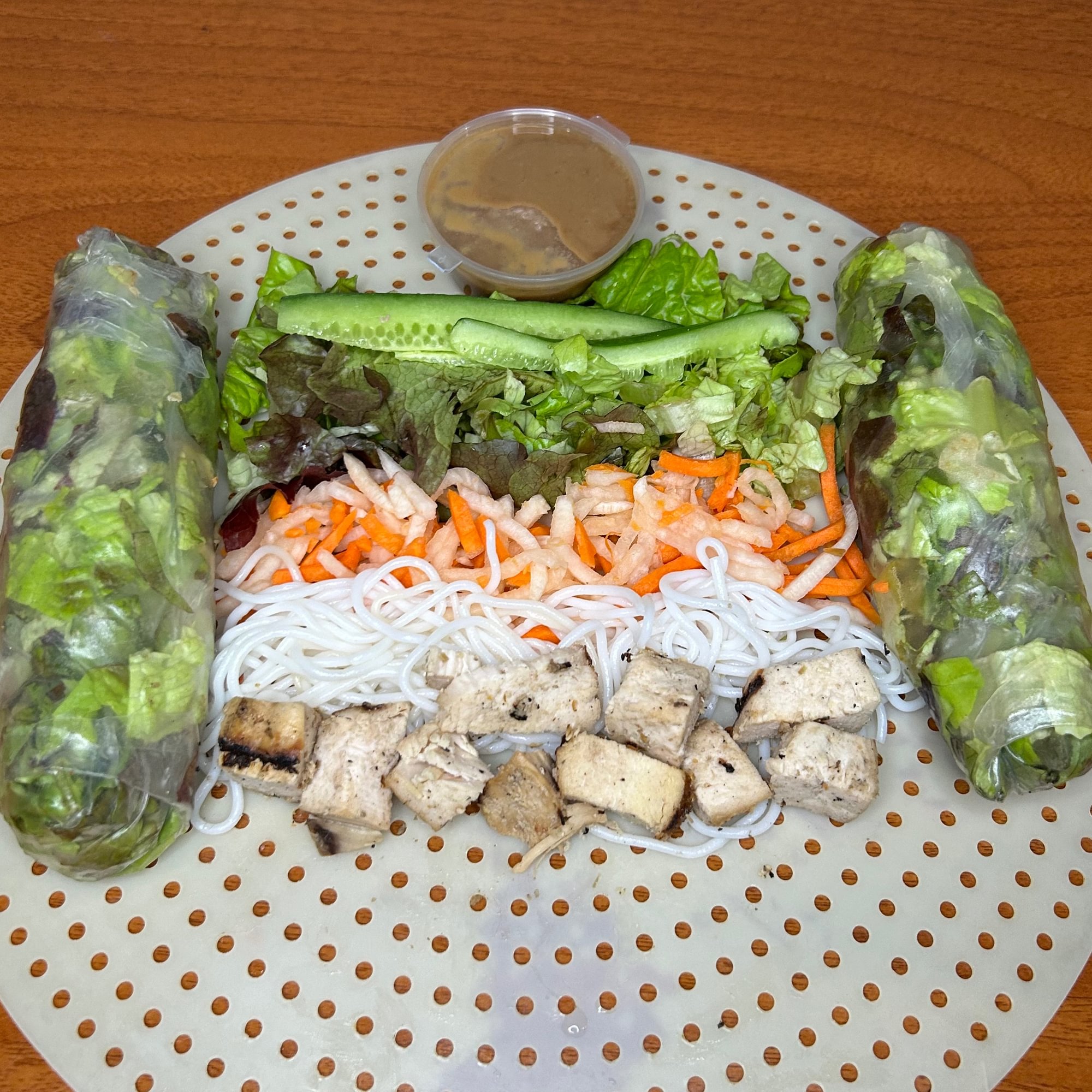Grilled Chicken Spring Roll