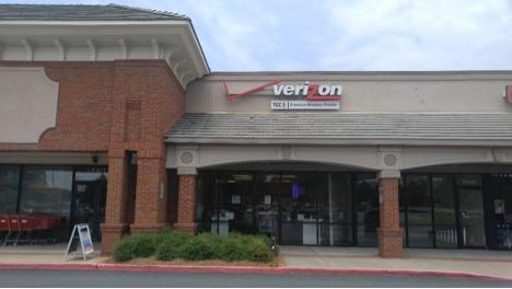 Verizon Authorized Retailer - TCC Photo