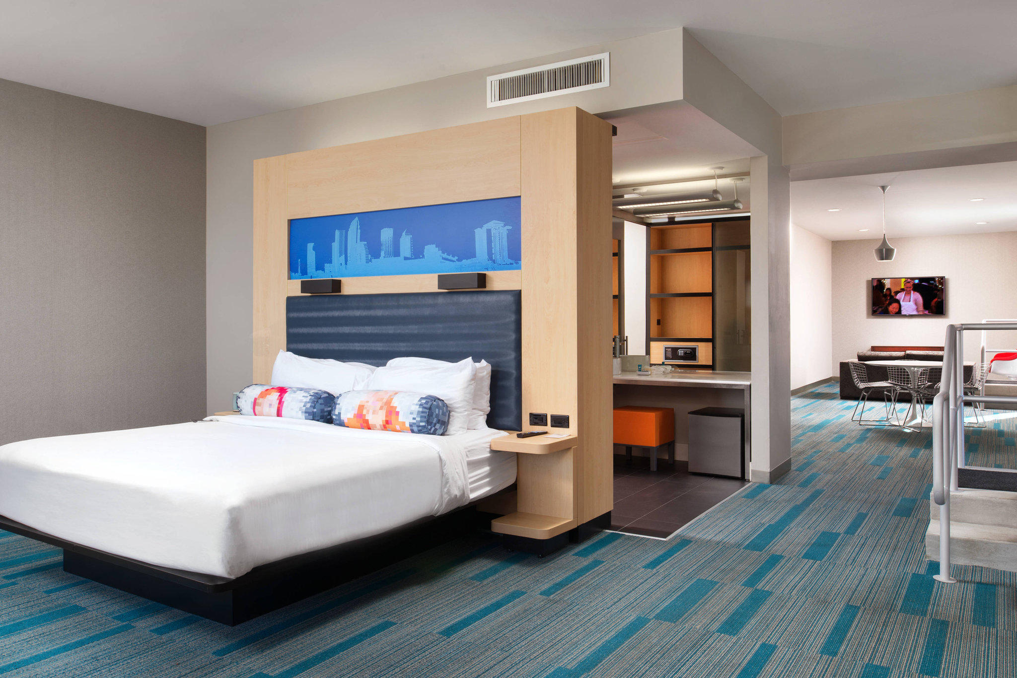 Aloft Tampa Downtown Photo