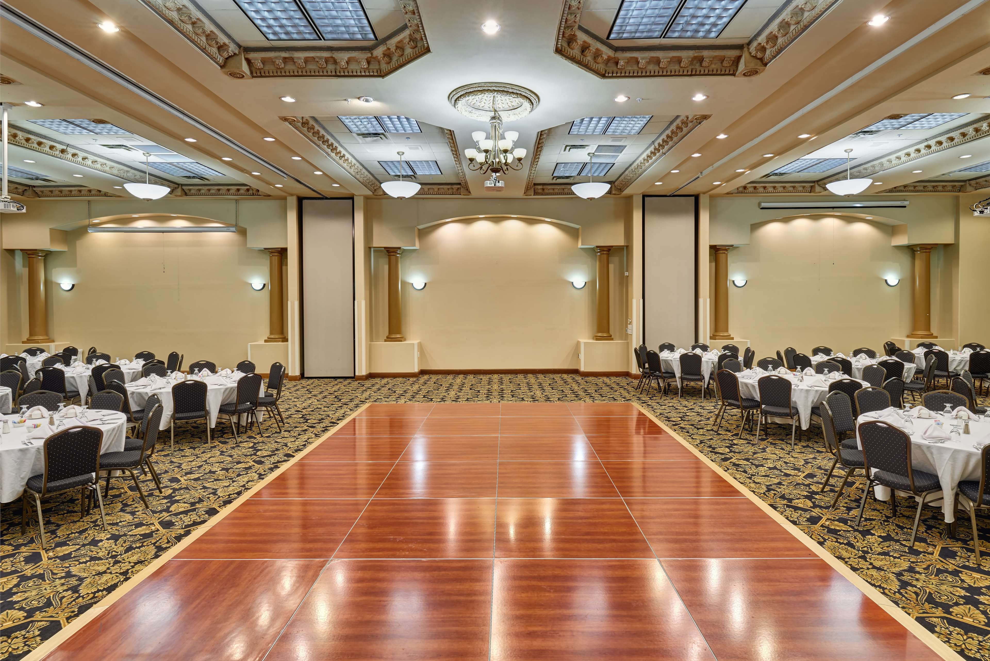 Radisson Hotel El Paso Airport Photo