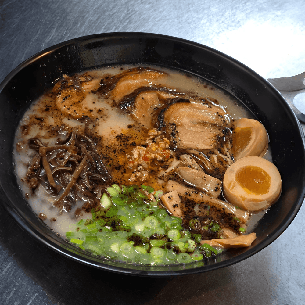 Akamaru Modern Ramen