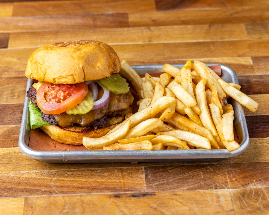Classic Cheeseburger
