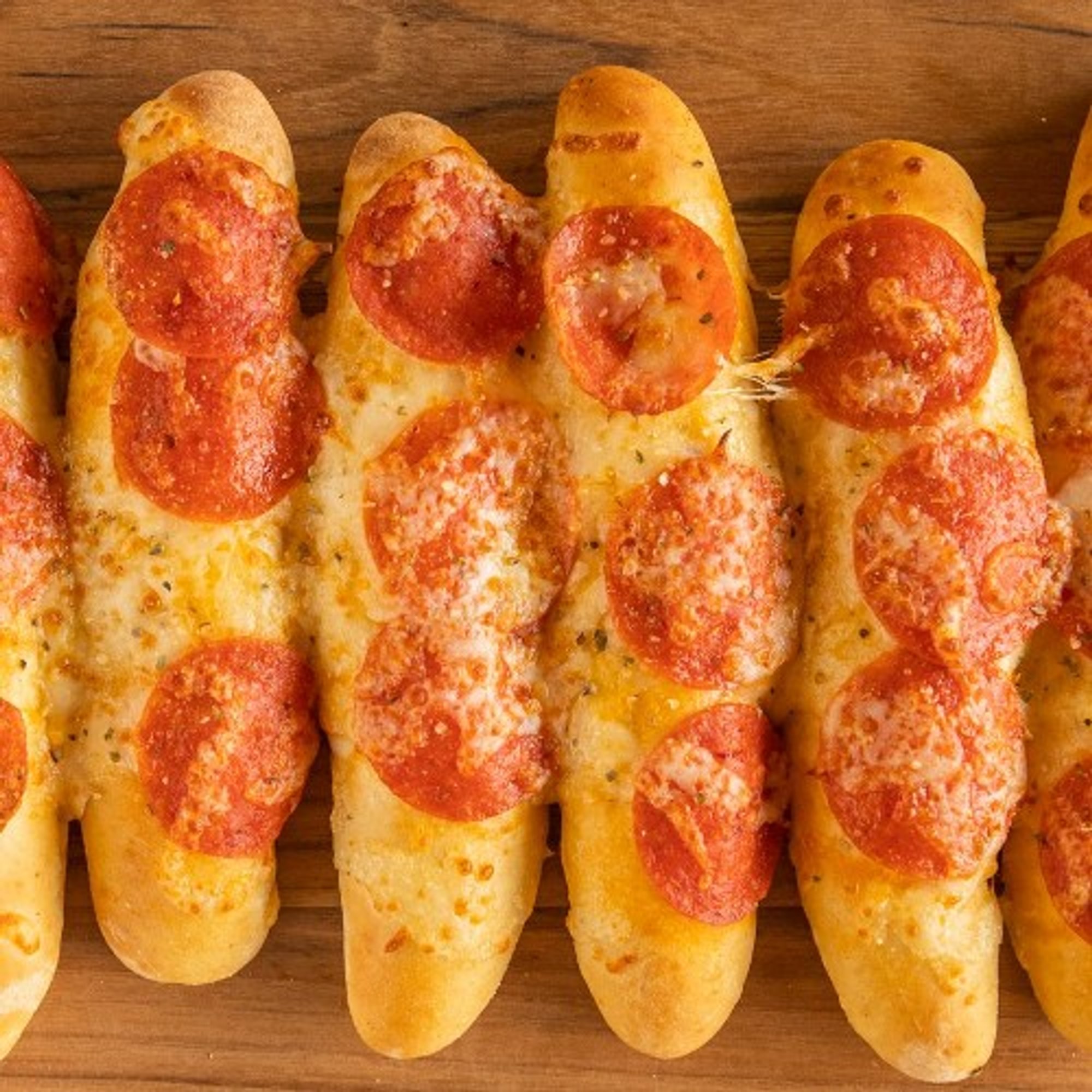 Pepperoni Sticks (6)
