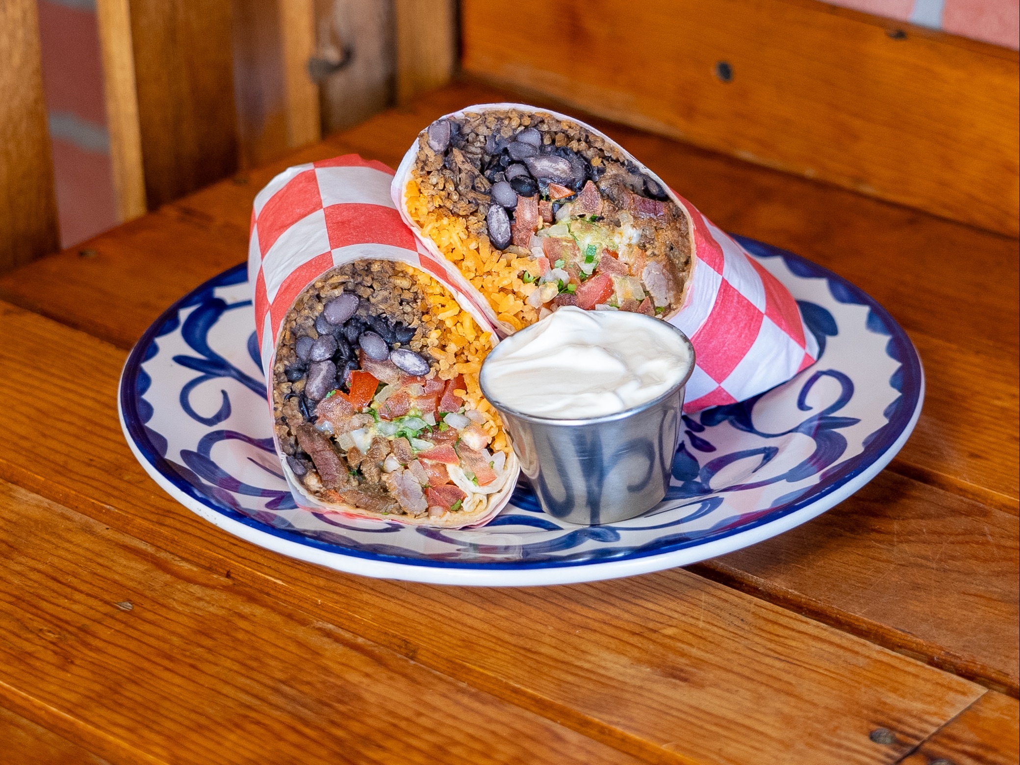 Surf & Turf (Mar y Tierra) Burrito