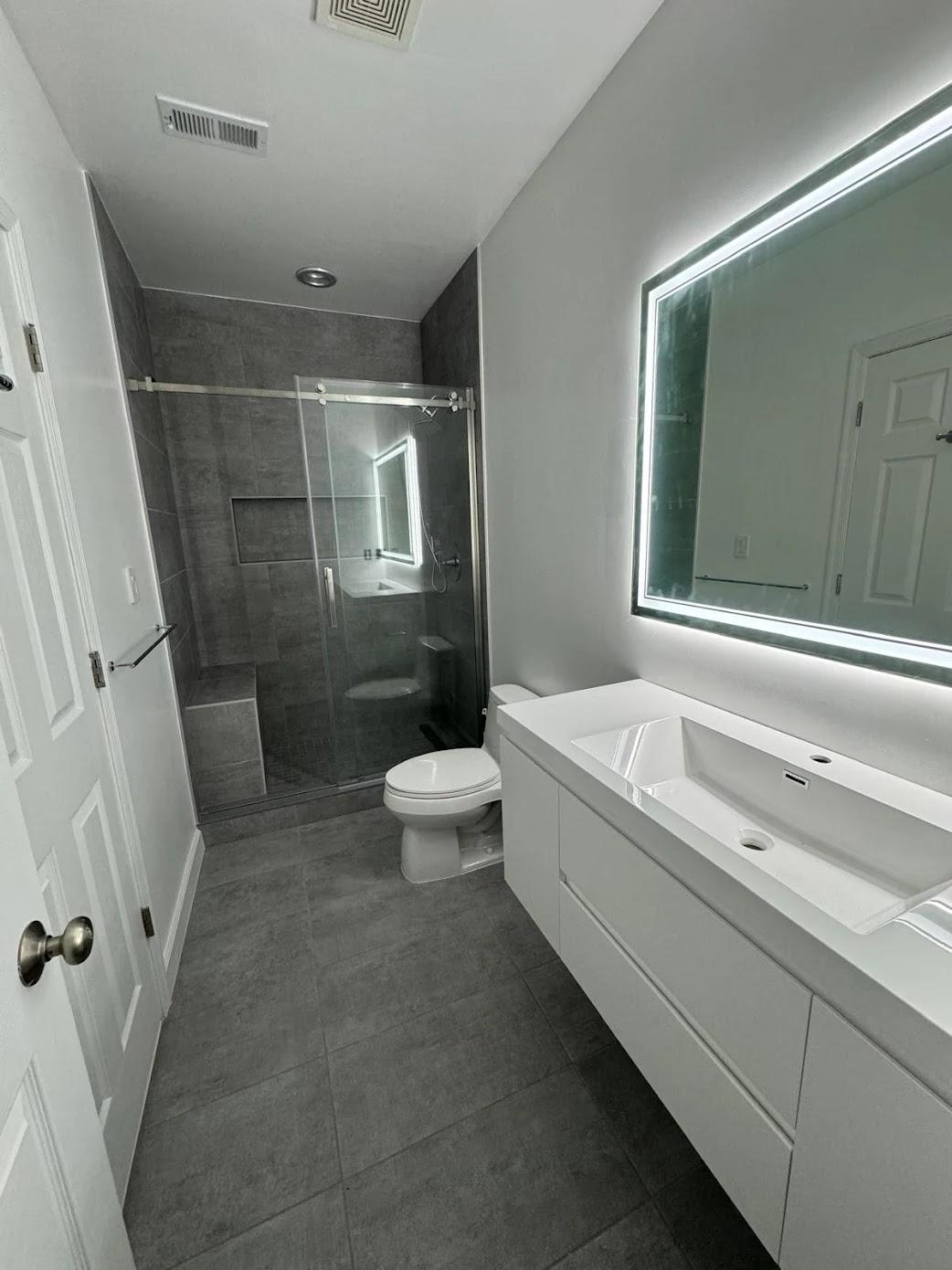 Romero Ceramic Tile, LLC Image