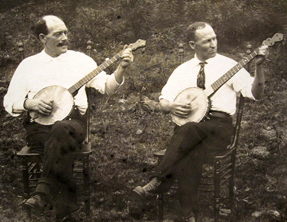 Intermountain Guitar & Banjo Photo