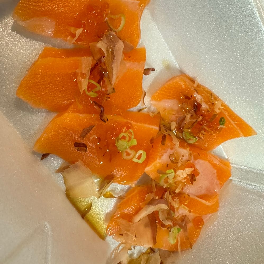 Salmon Bonito 6 pcs (niko)