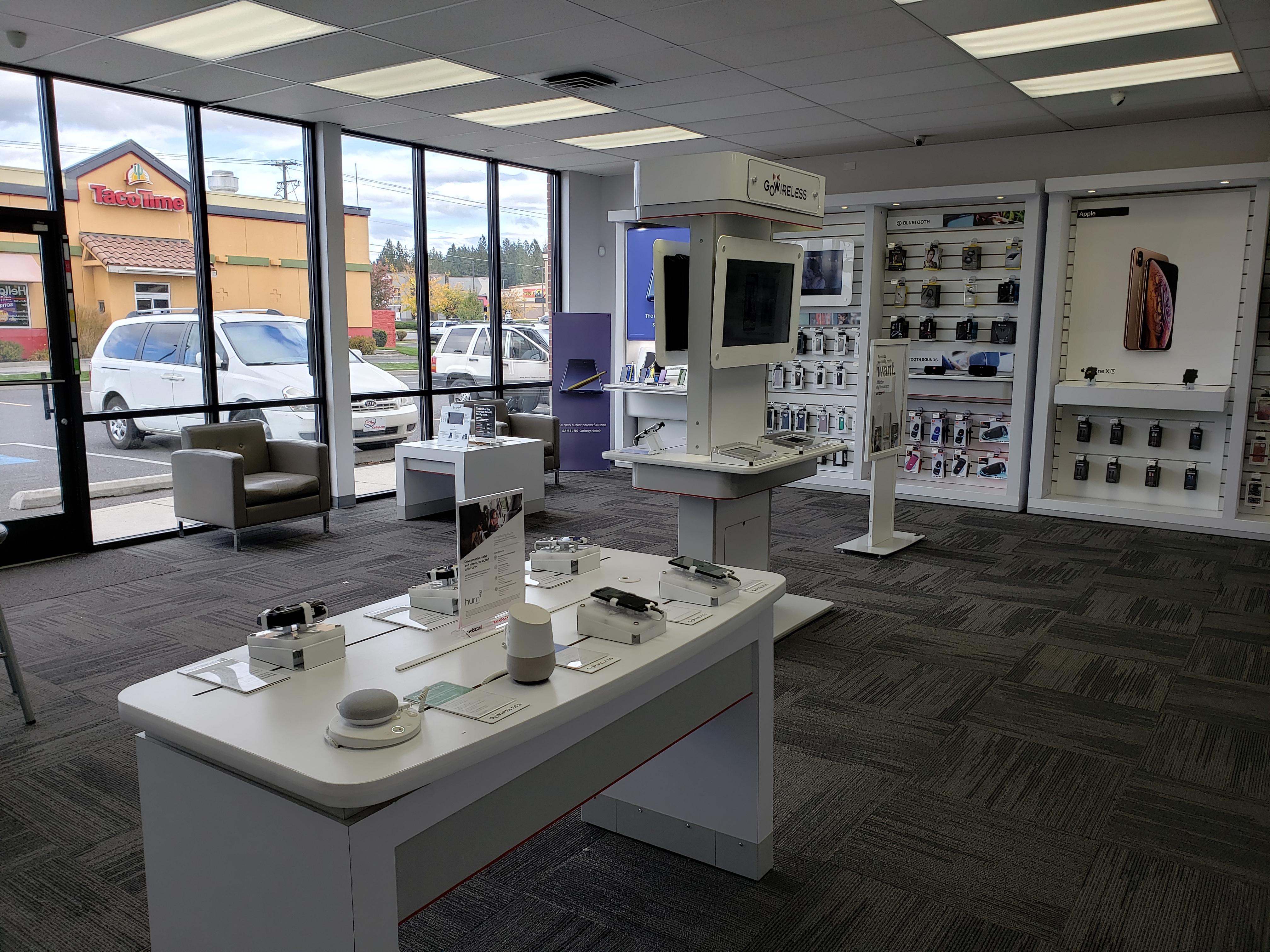 Verizon Authorized Retailer – GoWireless Photo