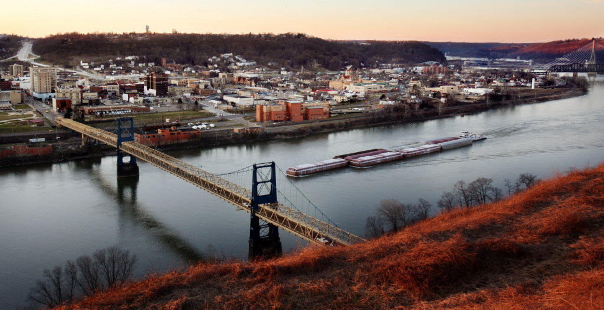 Holiday Inn Weirton Photo