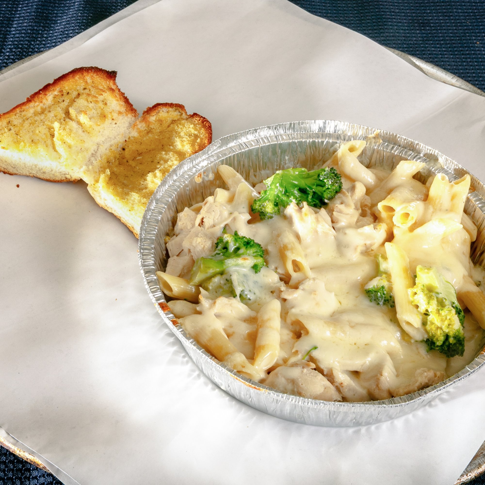 Chicken Broccoli Alfredo Dinner