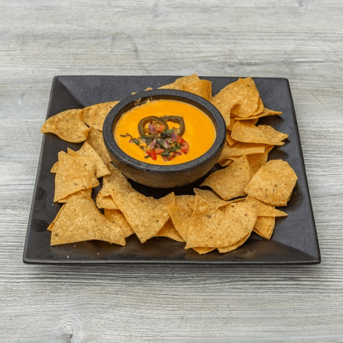 Queso Dip & Chips
