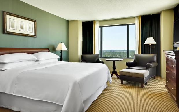 Images Sheraton Overland Park Hotel at the Convention Center