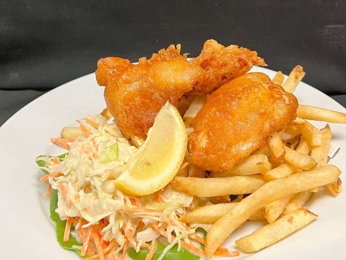 Fish N Chips (3 pcs)