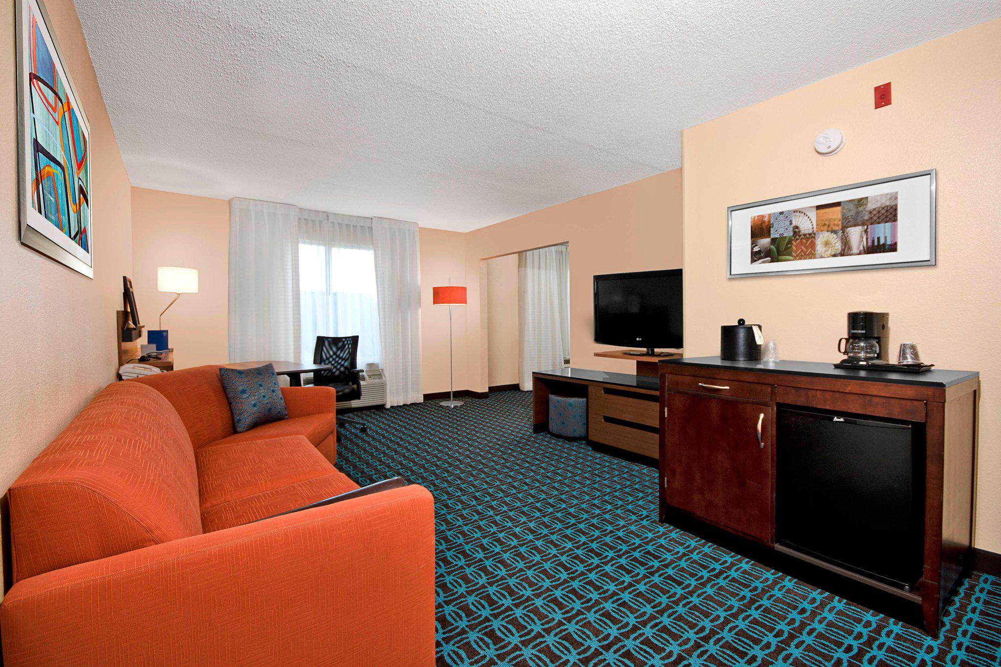 Fairfield Inn & Suites by Marriott Raleigh-Durham Airport/Research Triangle Park Photo