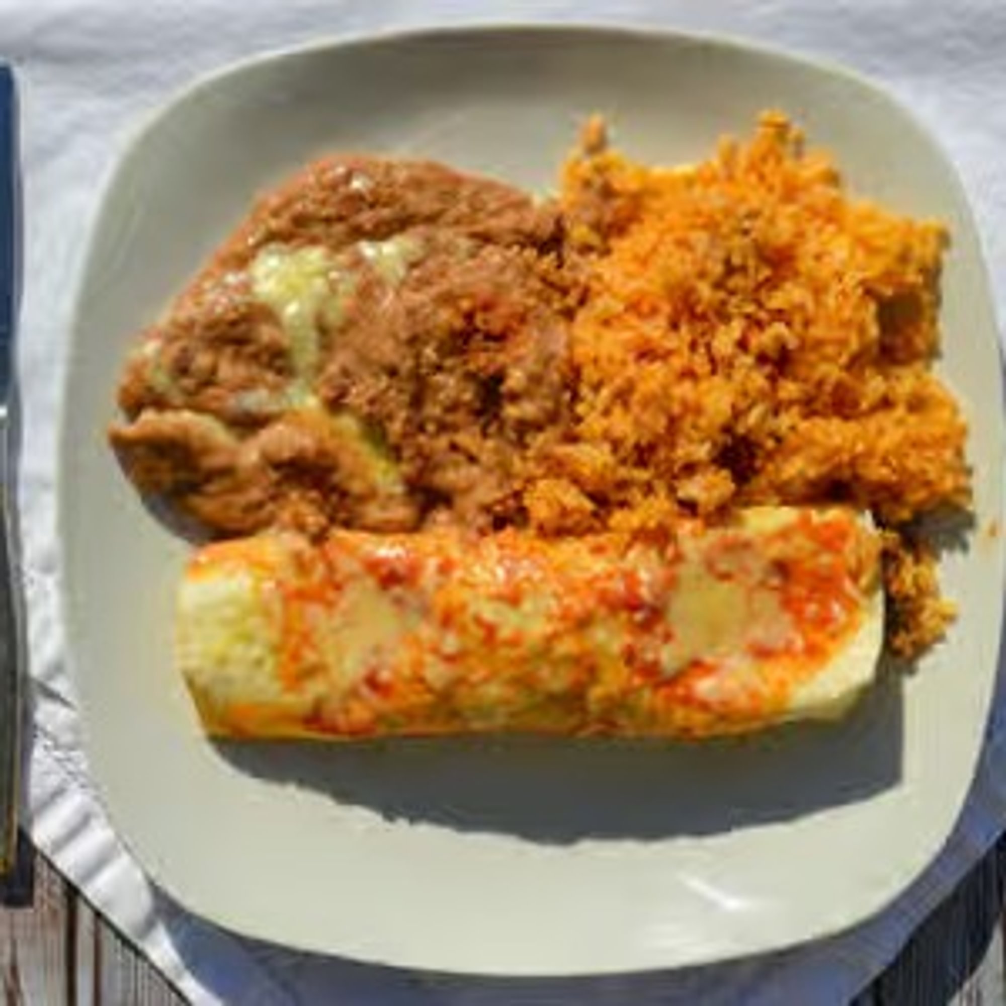 Burritos Beef or Chicken (1 Piece)