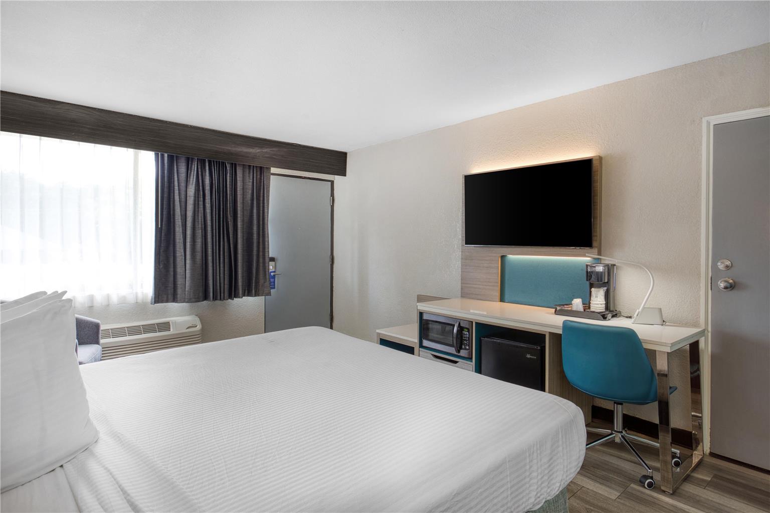 Best Western Executive Inn Image