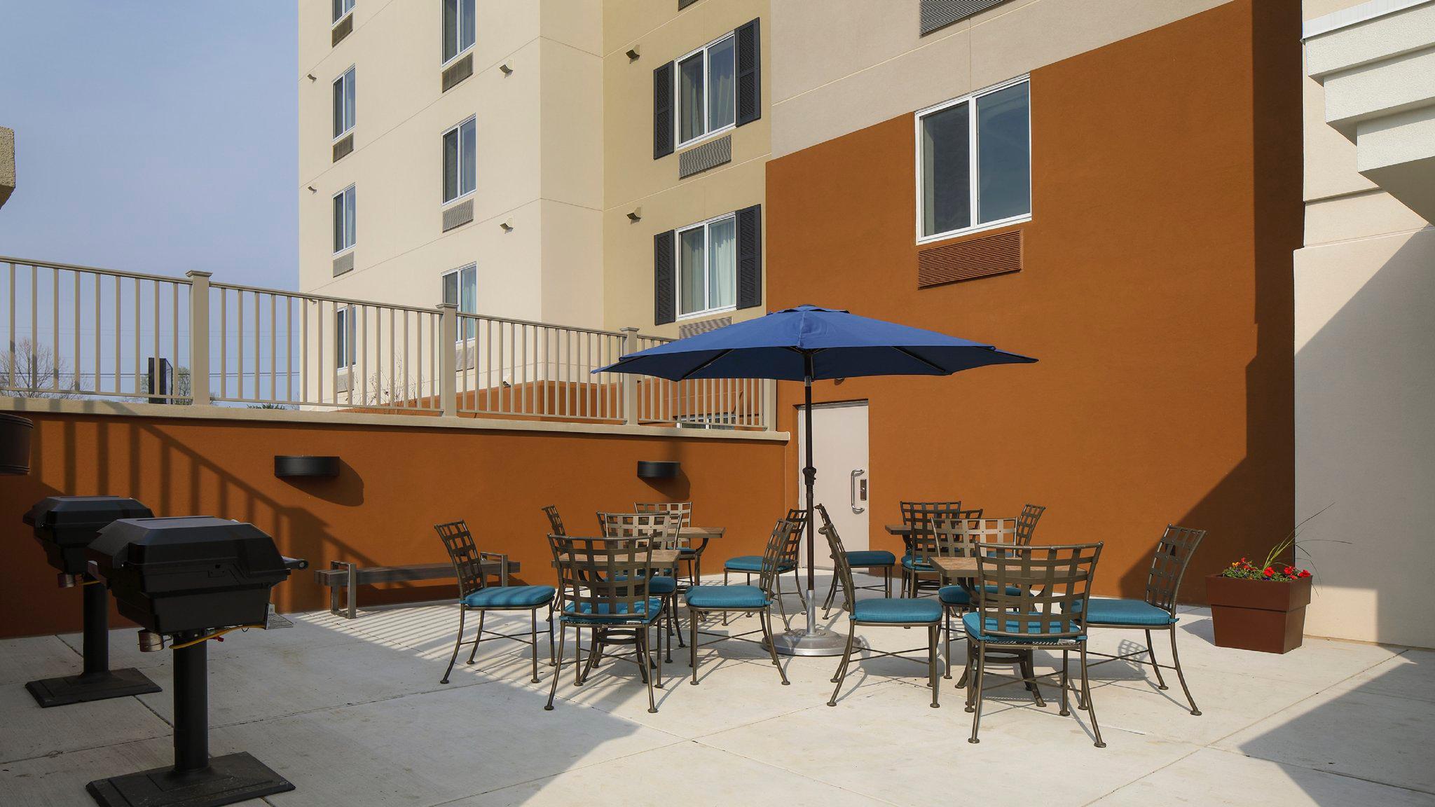 Candlewood Suites Newark South - University Area Photo