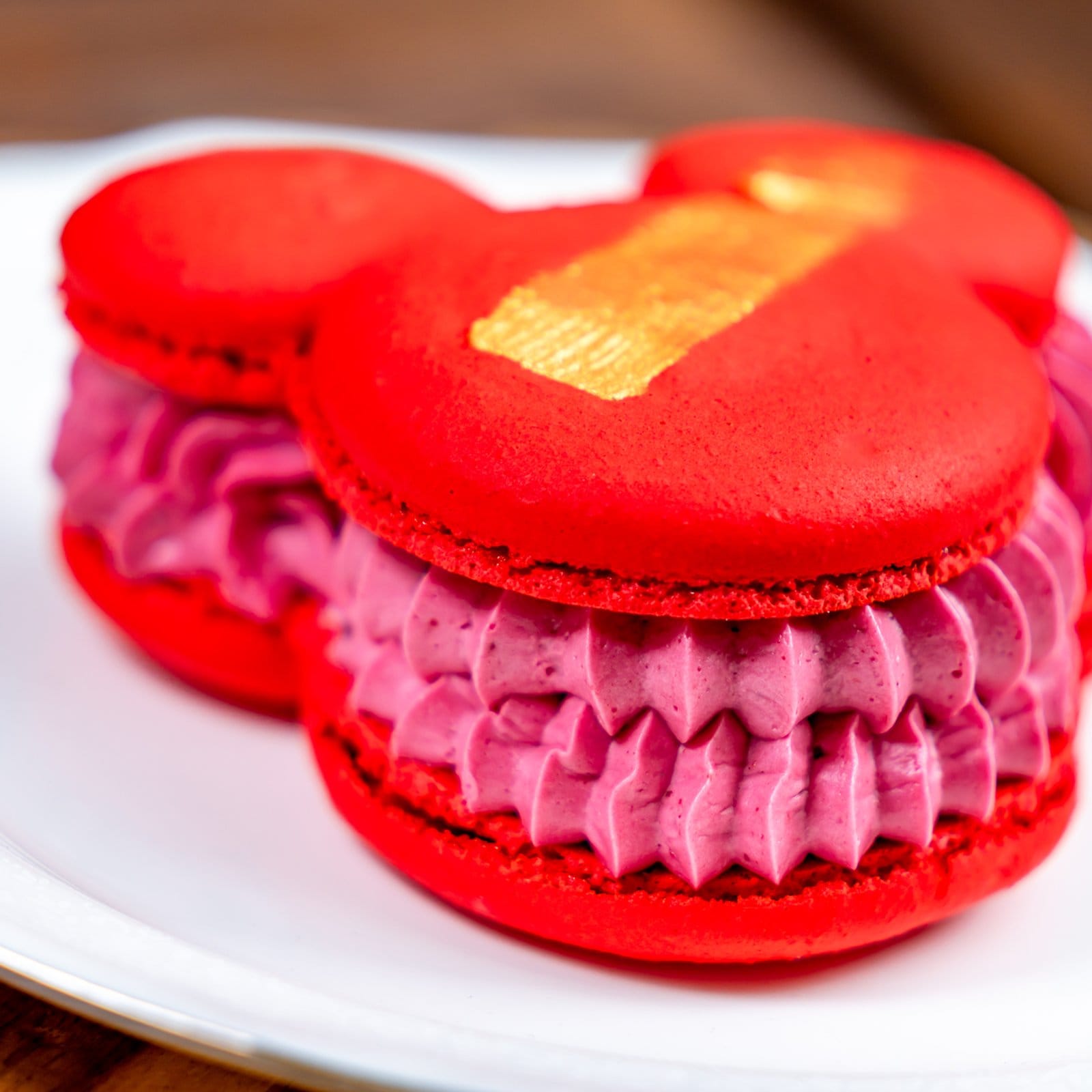 Raspberry-Rose Macaron