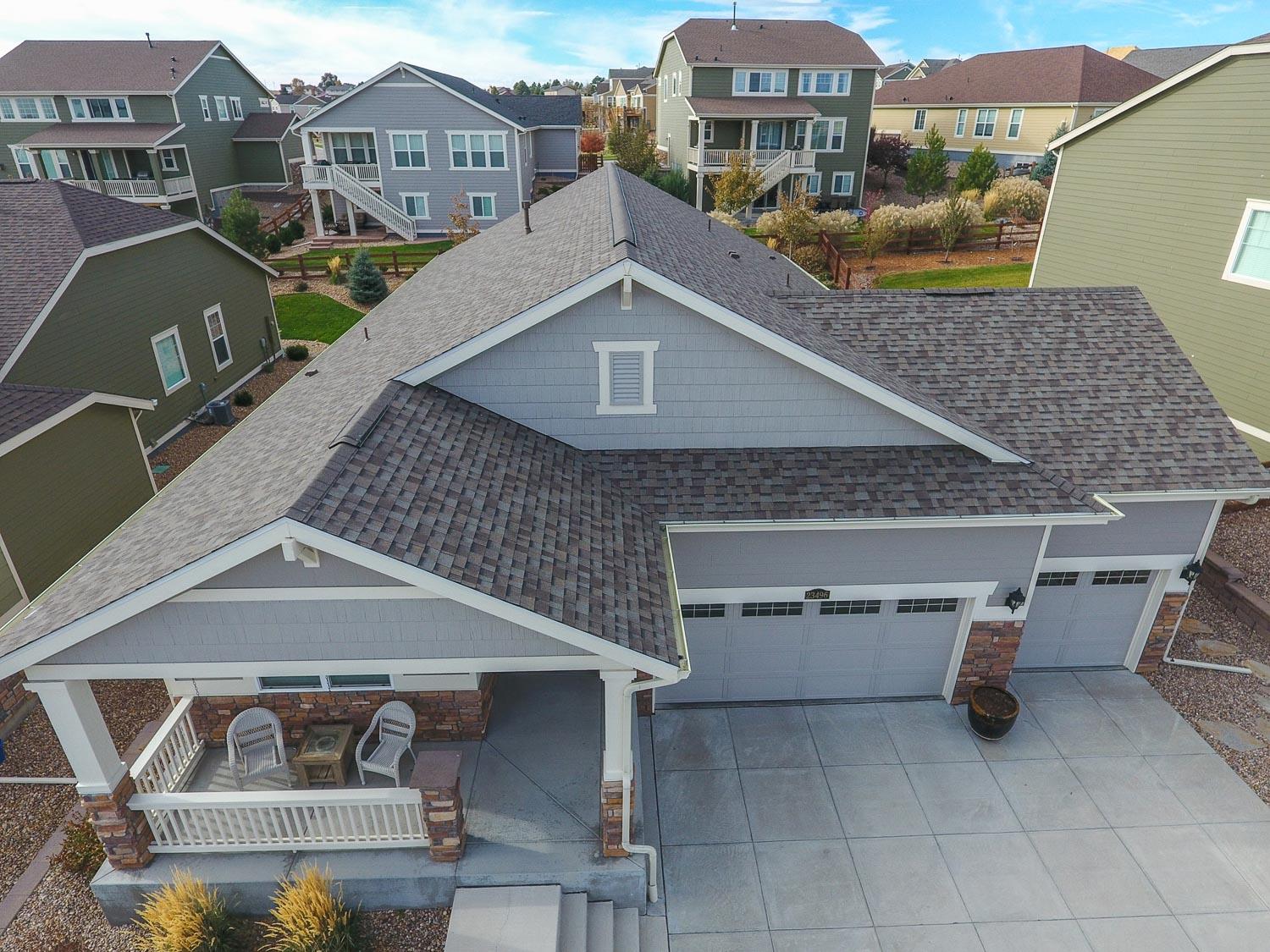 ELK Roofing & Construction Image