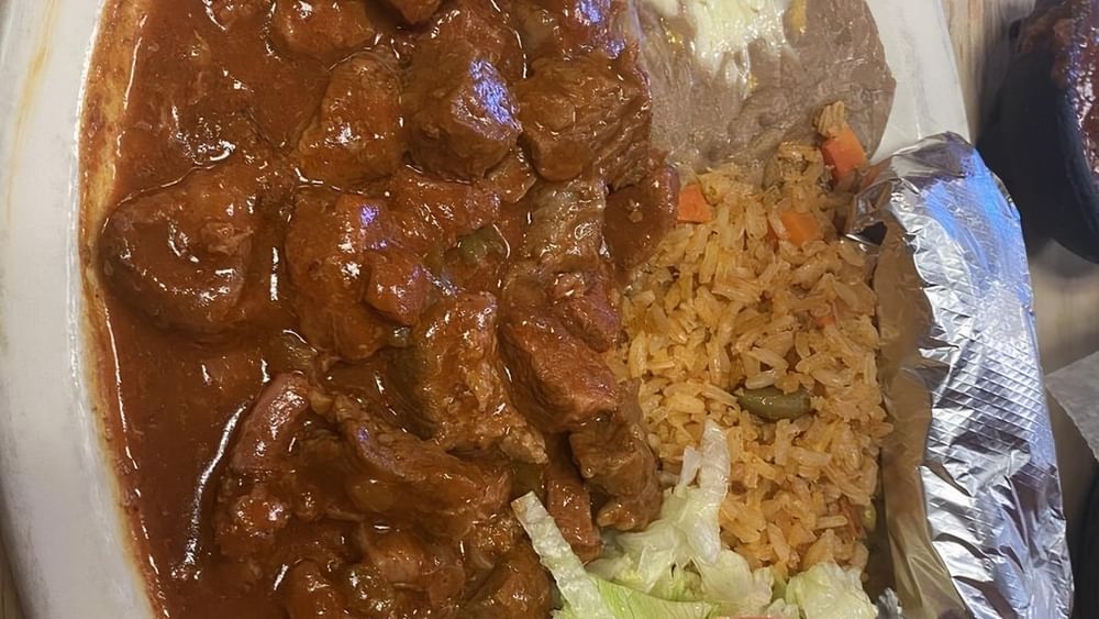 3. Carne Guisada