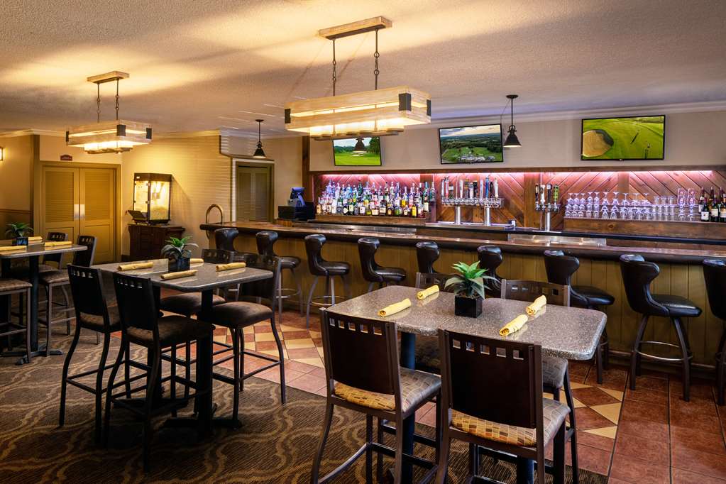 Best Western University Inn Image