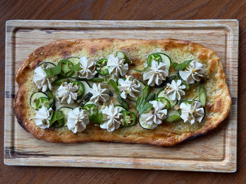 VEGAN SEASONAL PIZZA gfo/v