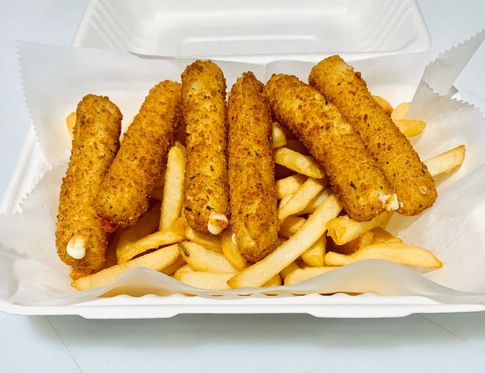 Mozzarella Sticks Combo
