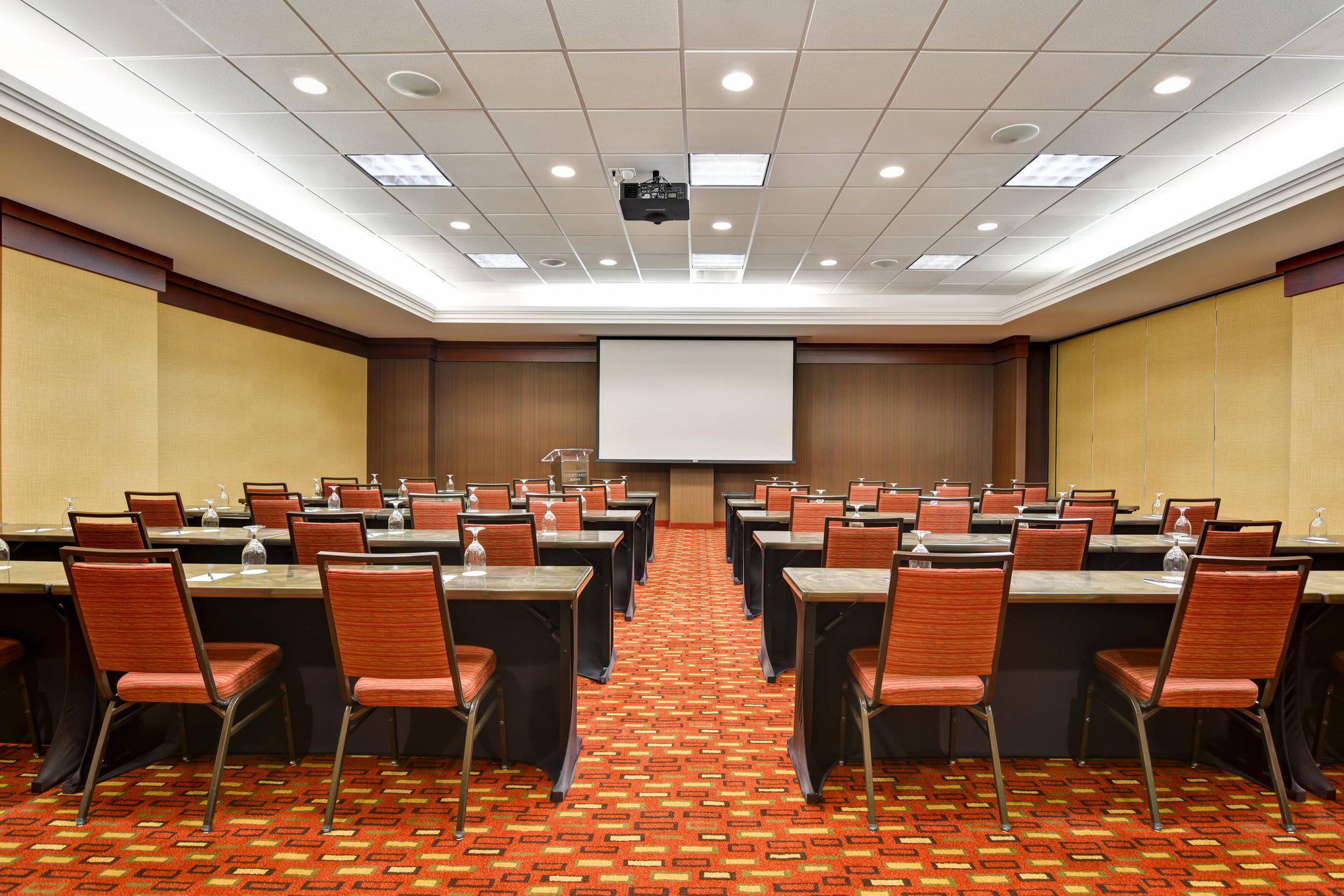 Courtyard by Marriott Wichita at Old Town Photo