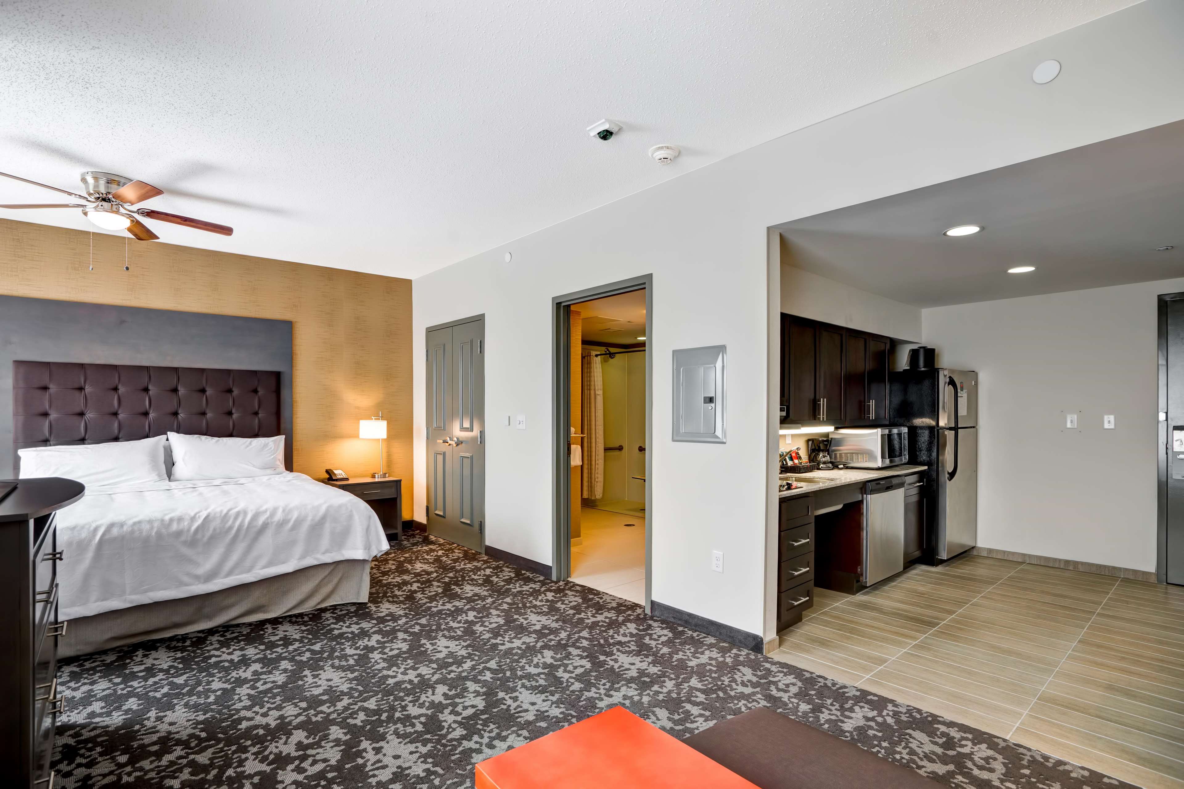 Homewood Suites by Hilton Christiansburg Photo