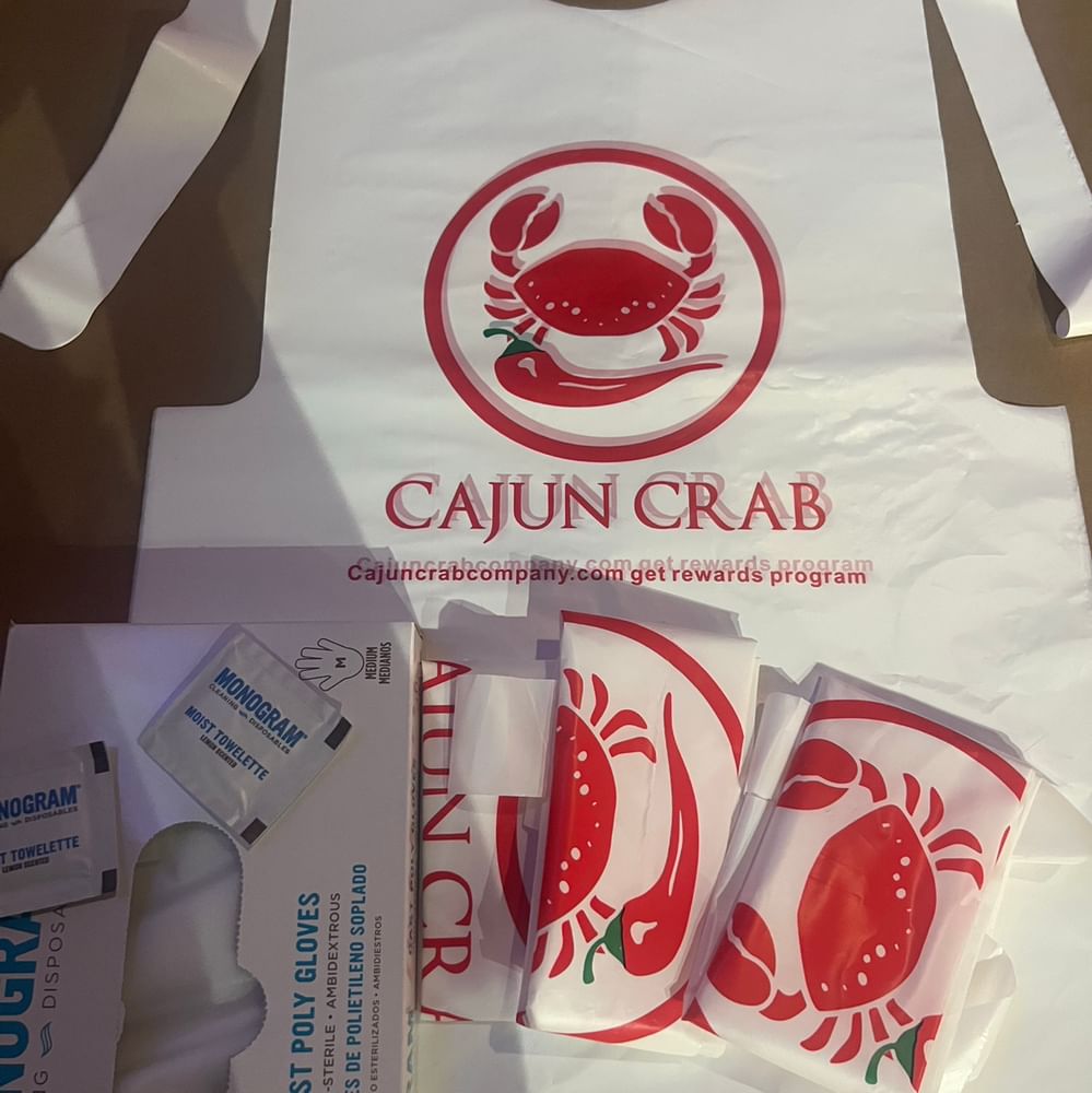 1 Pkg, Bib, Glove and Wet Hand Towel.