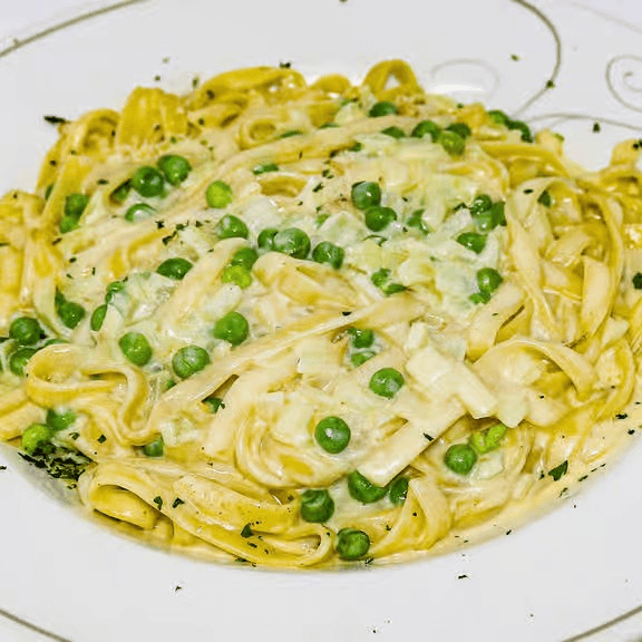Fettuccine Alfredo