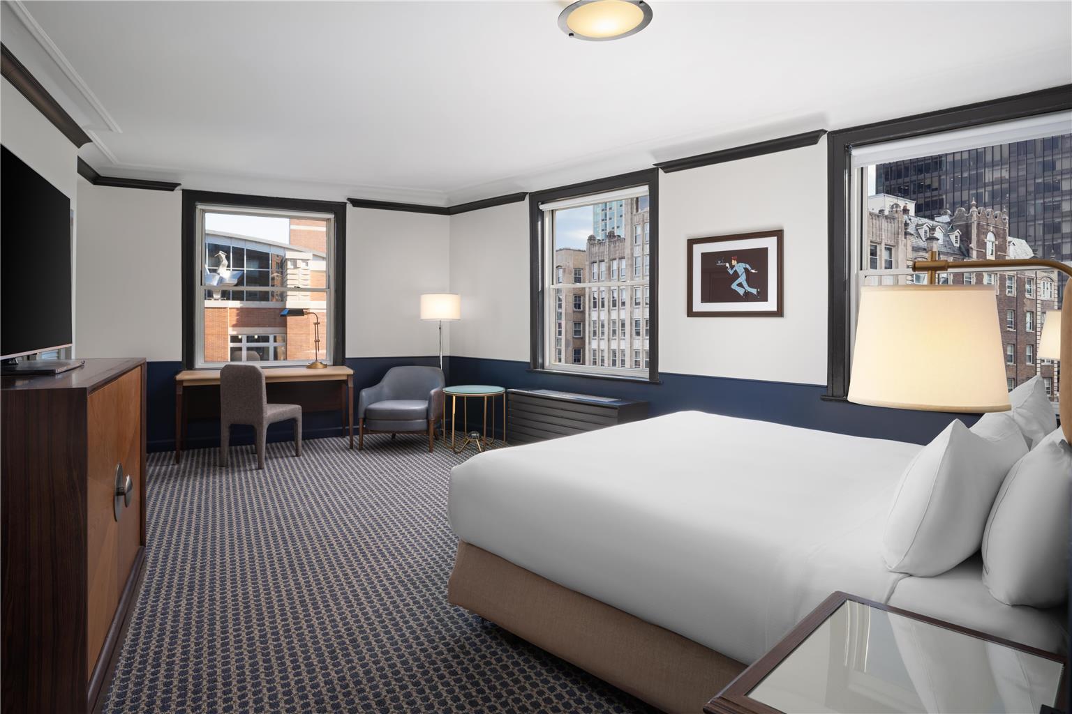 Hilton Orrington/Evanston Image