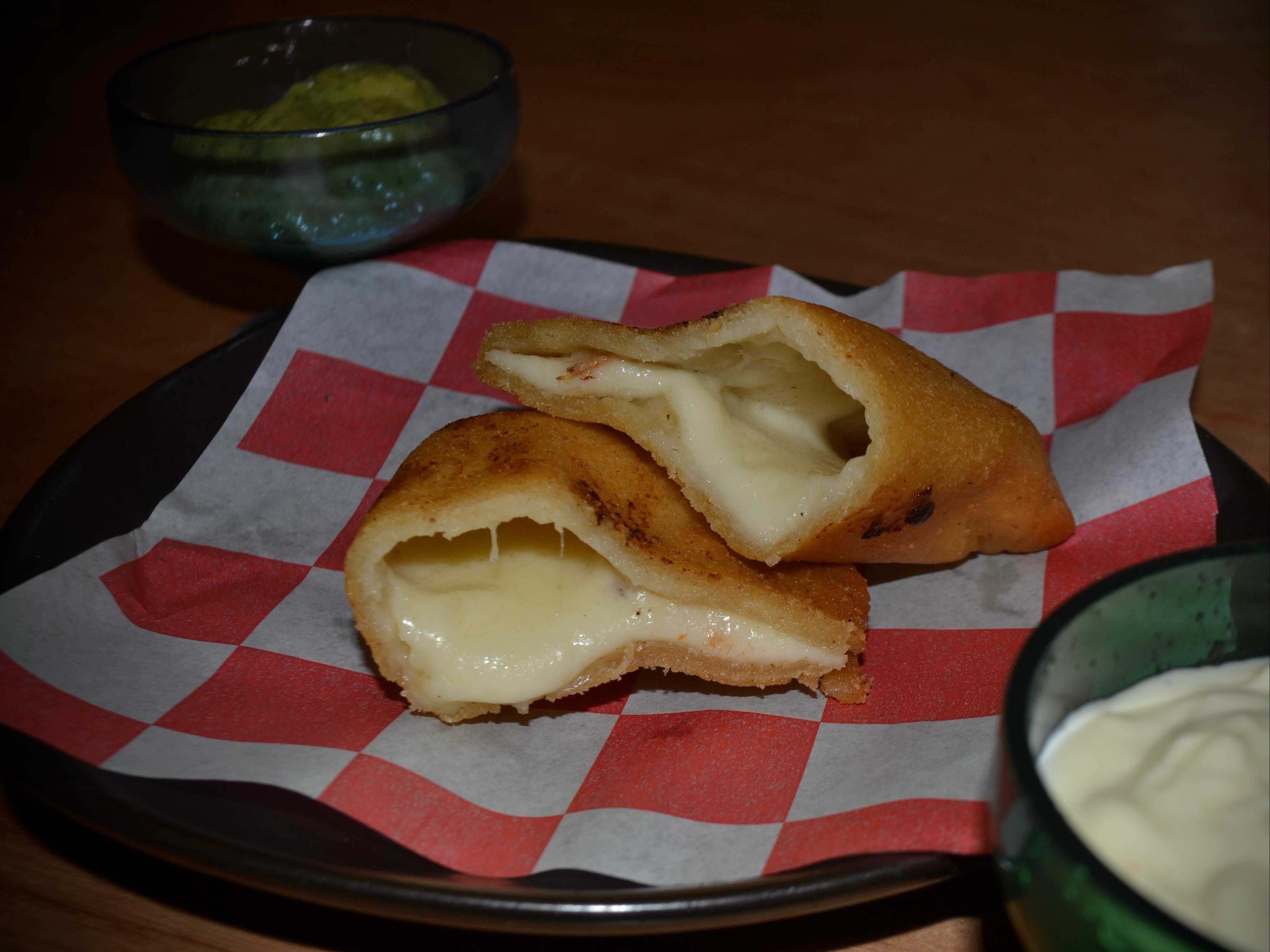 Cheese Empanada / Empanada de Queso