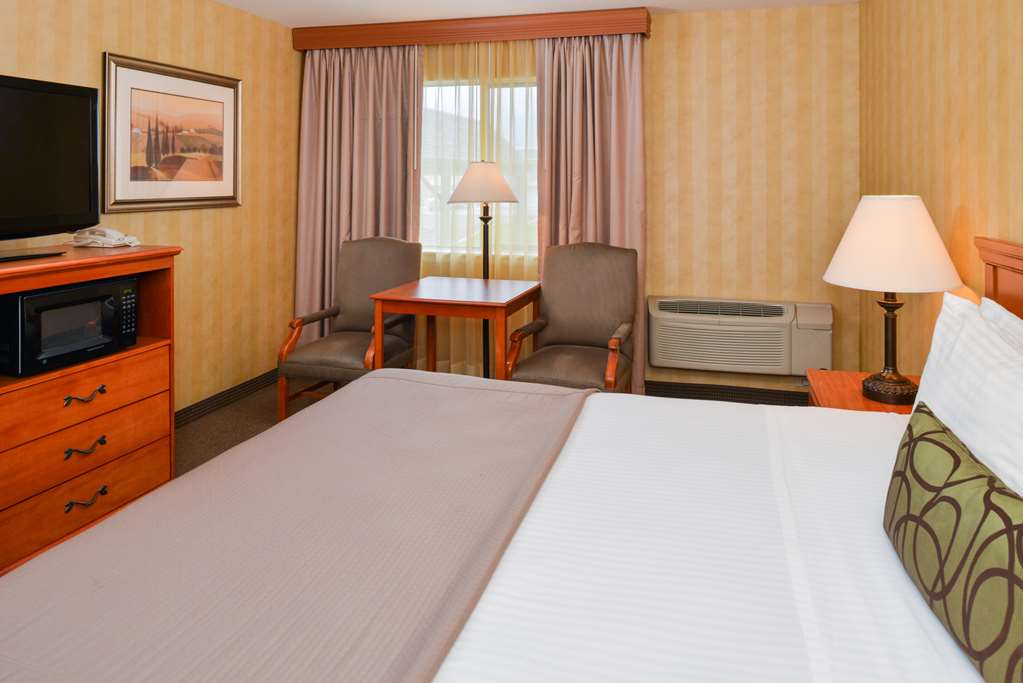 Best Western Pendleton Inn Image