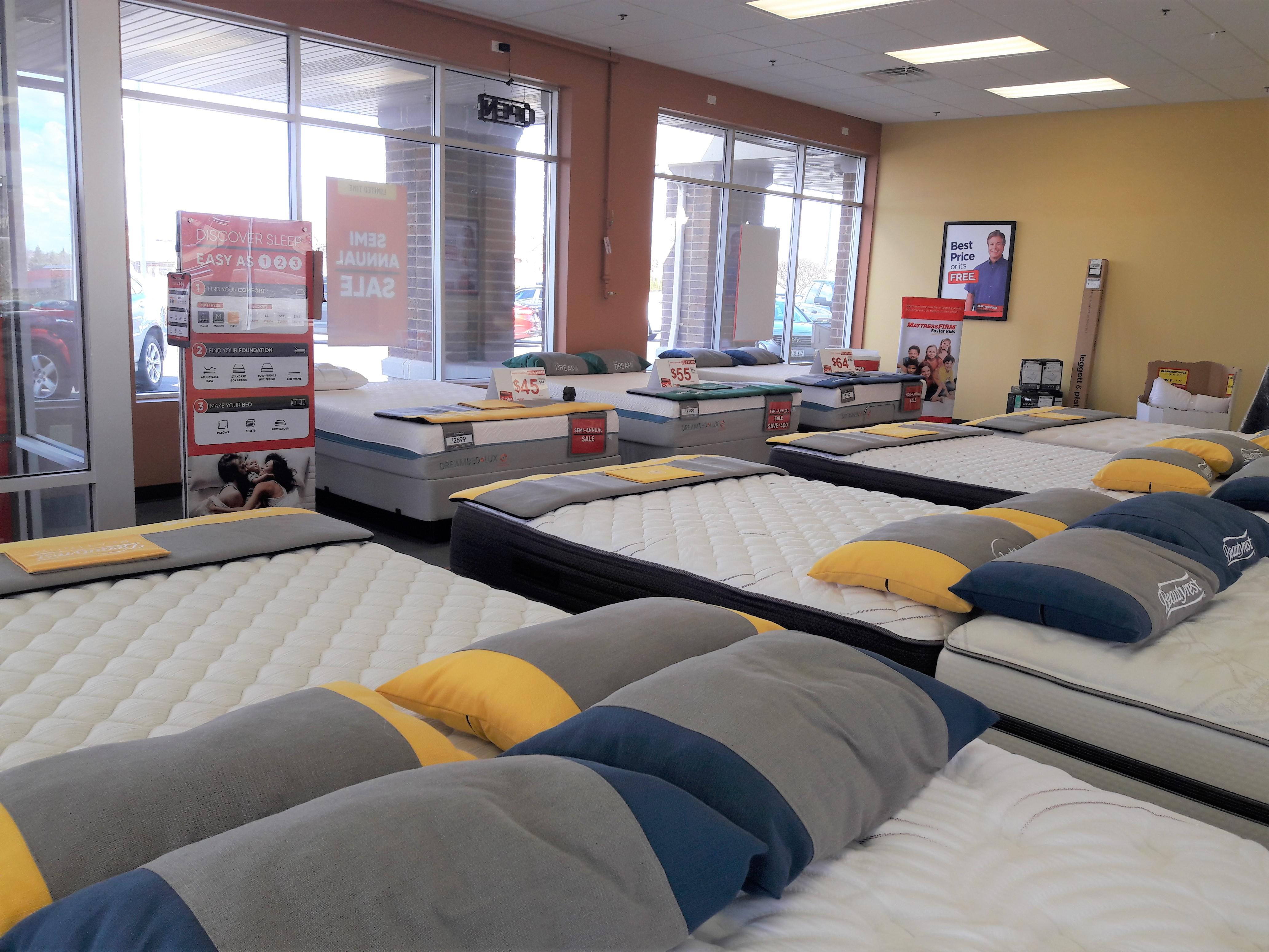 Mattress Firm Pewaukee Photo