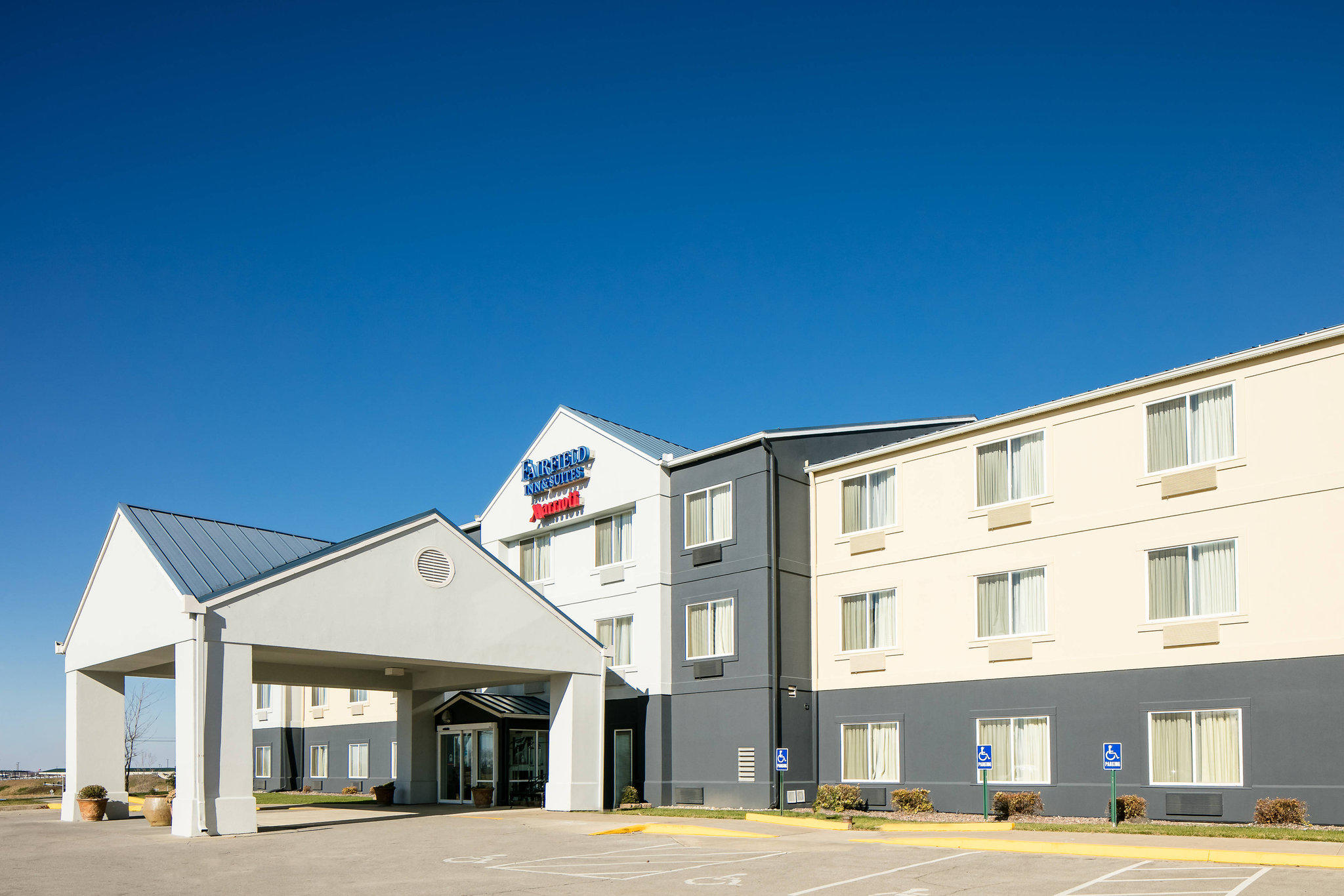 Fairfield Inn & Suites by Marriott Kansas City Airport Photo