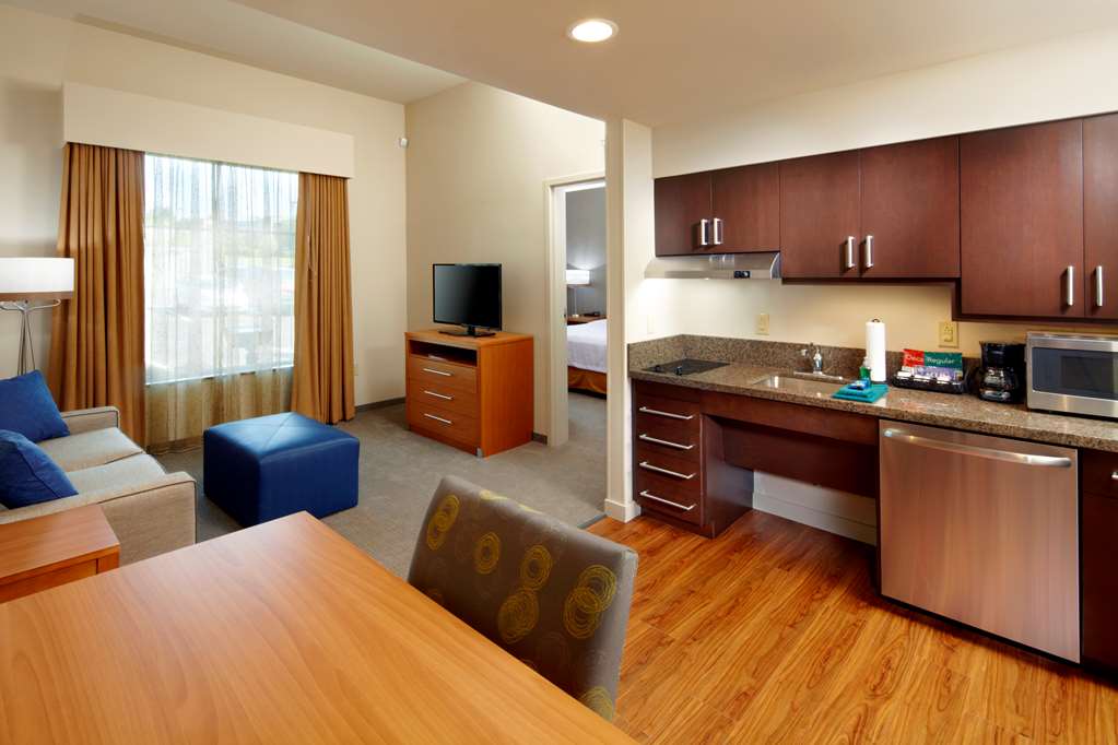 Homewood Suites by Hilton Pittsburgh Airport Robinson Mall Area PA Image