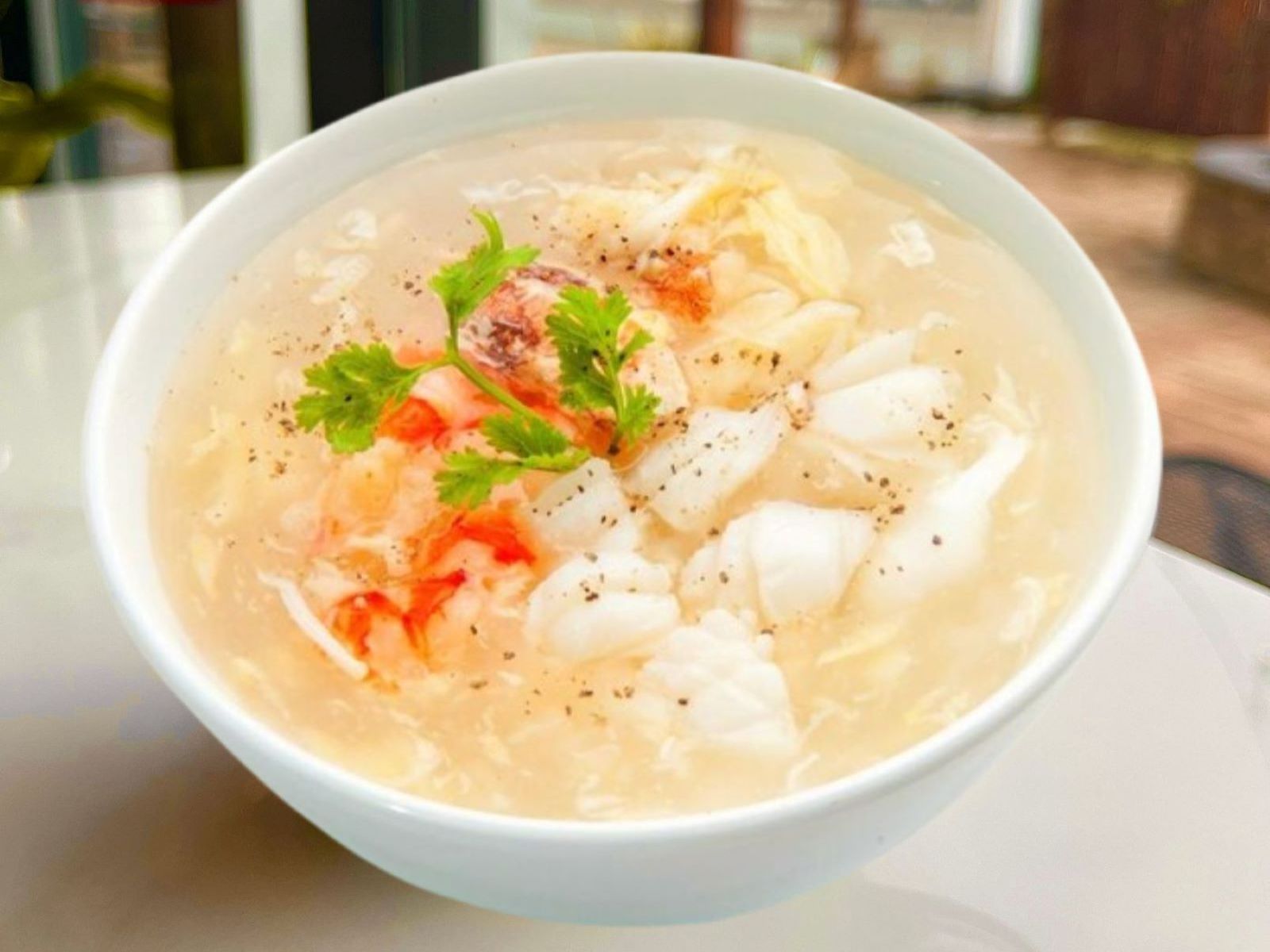 Small Crab Meat Soup - Súp Cua Bể Bong Bóng Cá