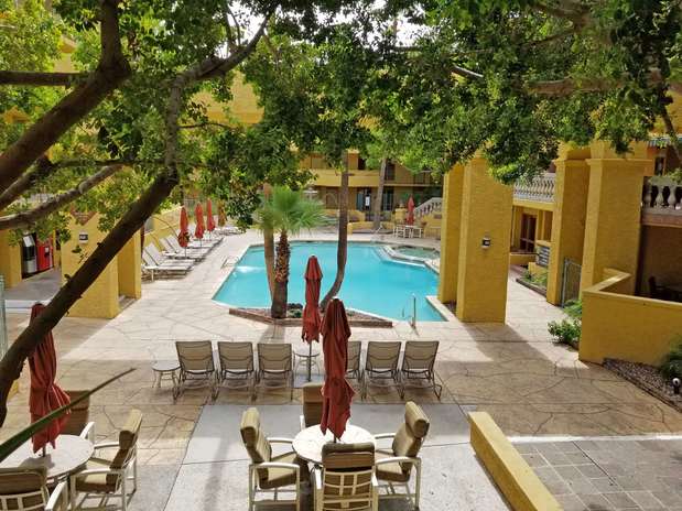 Images Pointe Hilton Tapatio Cliffs Resort