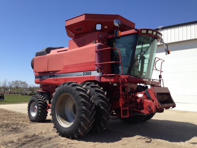 2000 Case IH 2388
