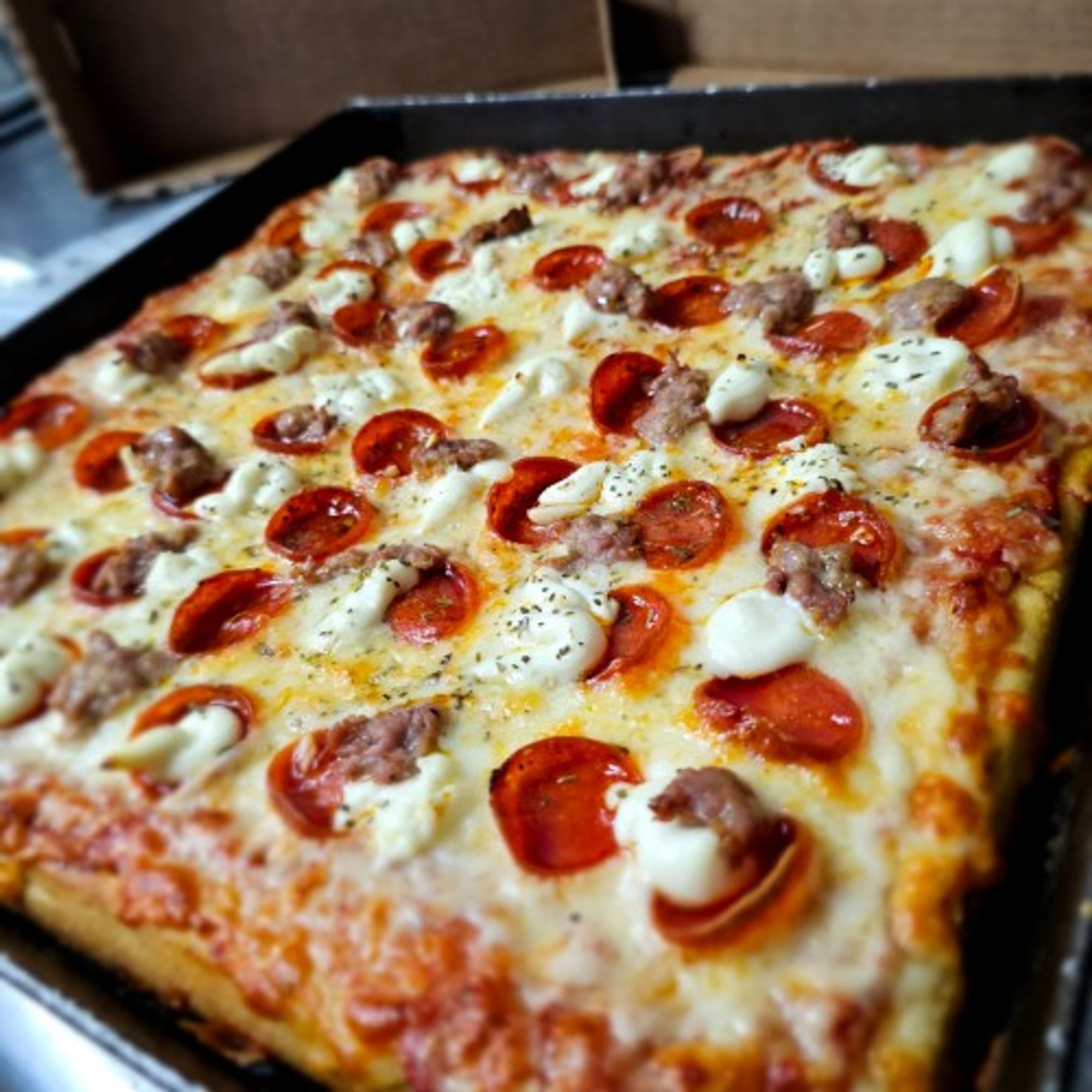 New Yorker Pizza