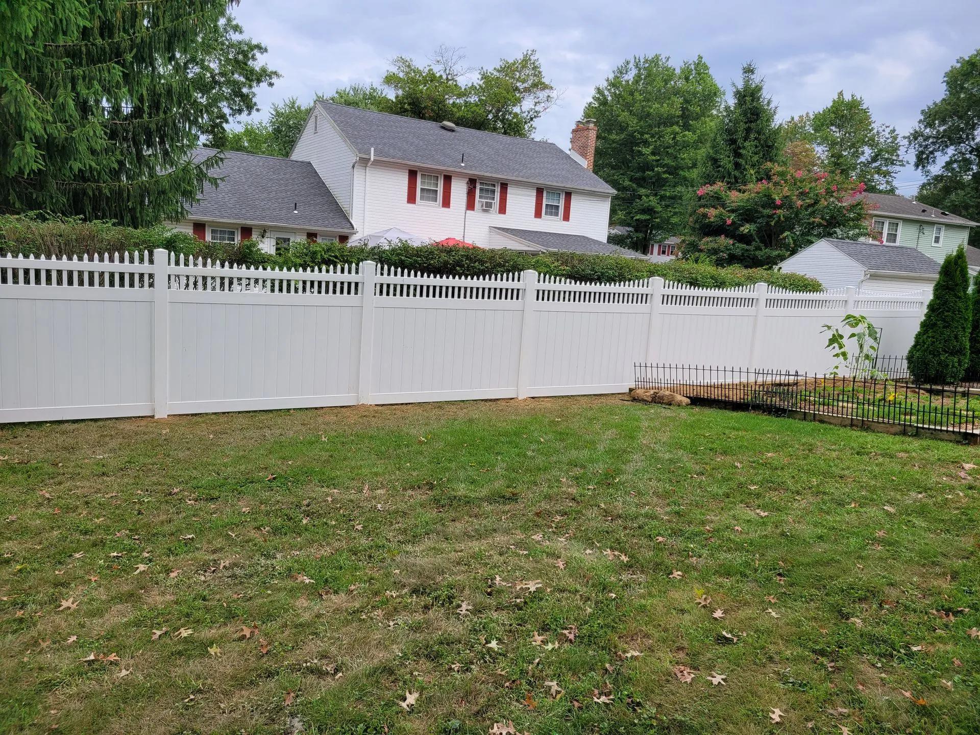 Legacy Decking & Fencing Image