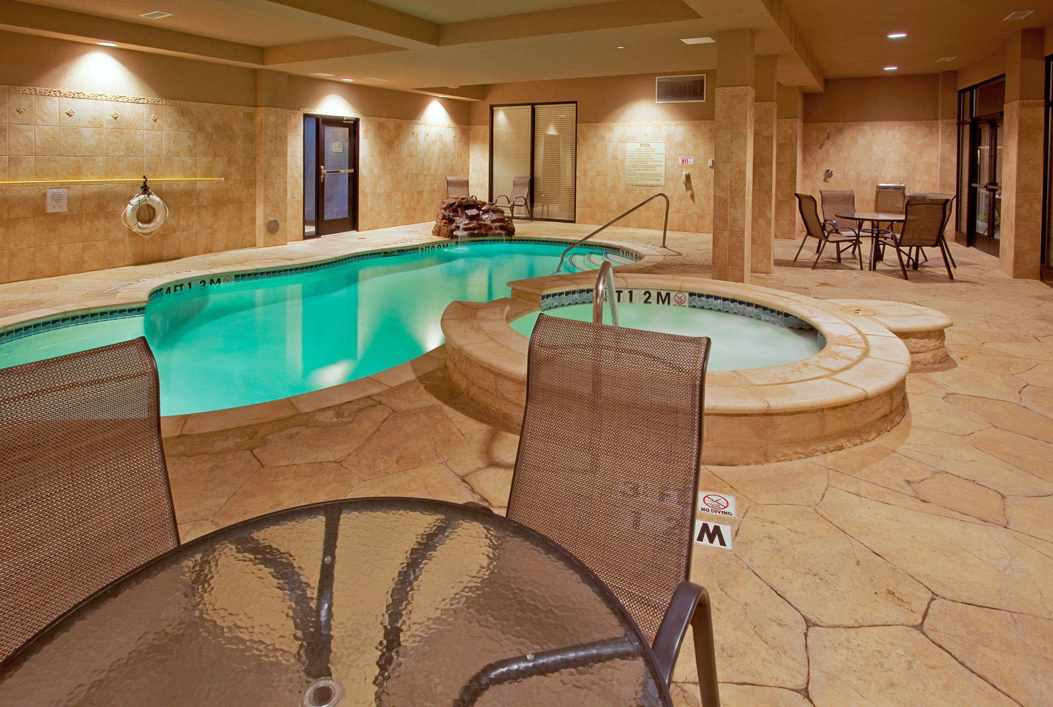 Holiday Inn Fort Worth North-Fossil Creek Photo